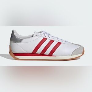 NWT Runvista Halo Addidas Sneakers